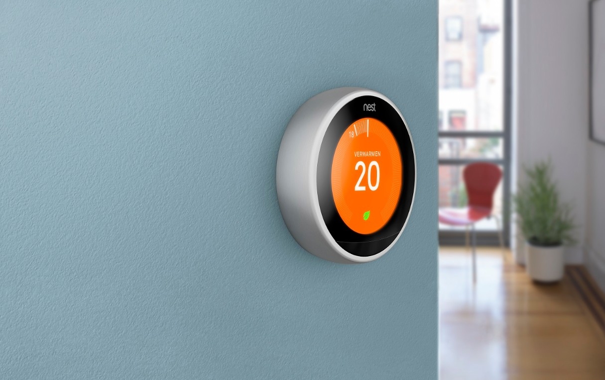 Nest van Google. Misschien wel de slimste slimme thermostaat. Nest van Google. Misschien wel de slimste slimme thermostaat.