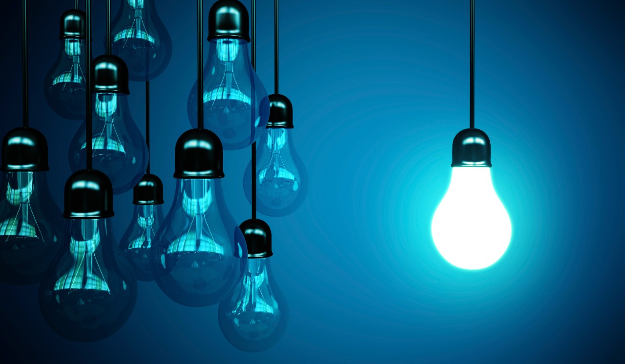In de badkamer heeft u voldoende licht nodig. In de badkamer heeft u voldoende licht nodig.