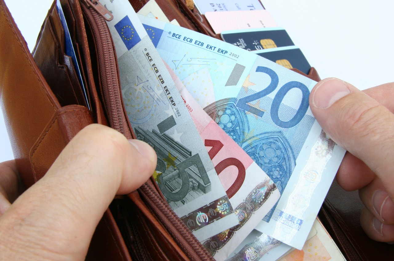 Geld over in de Wmo potjes van de gemeente Geld over in de Wmo potjes van de gemeente