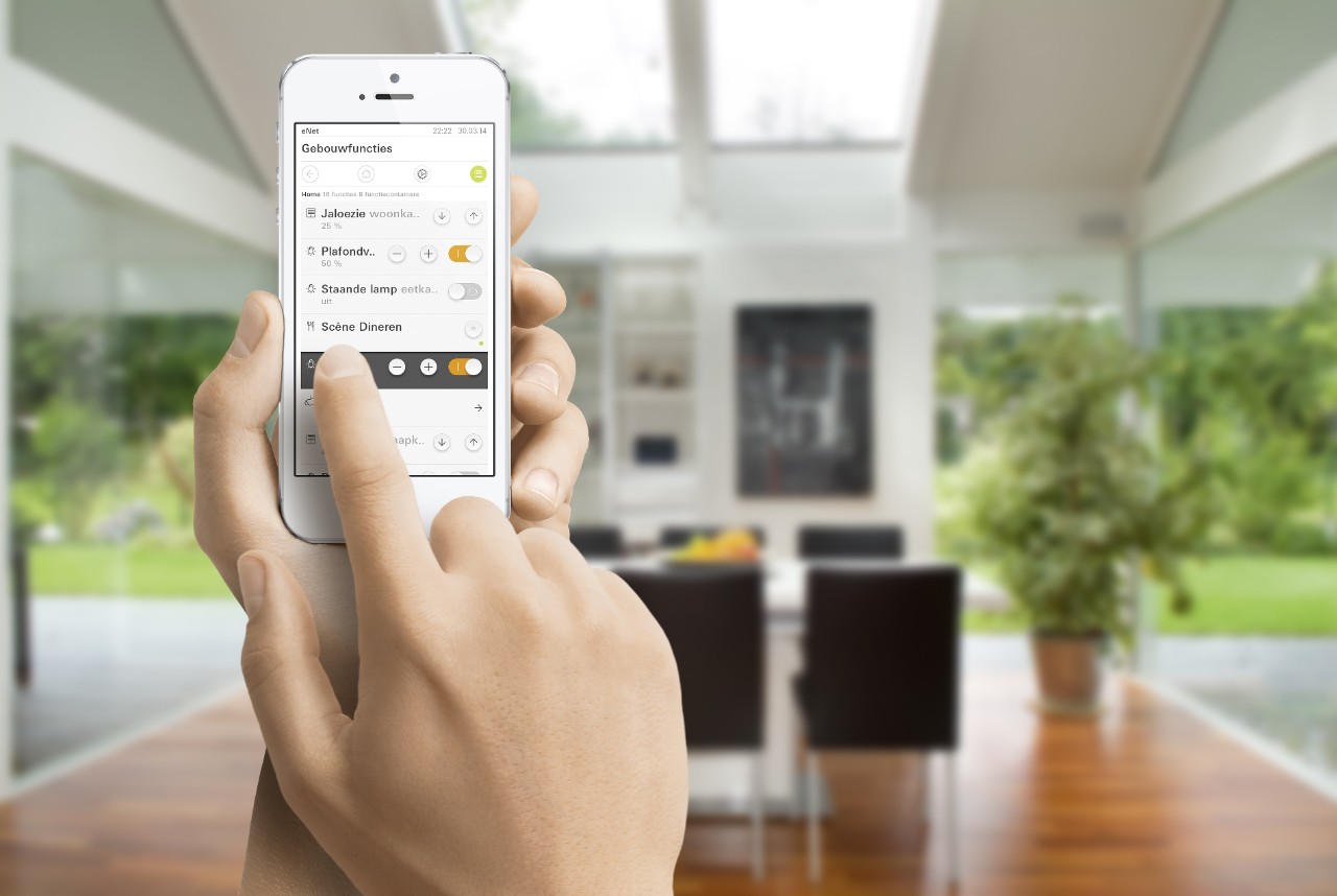 Gira eNet een veilig huisautomatiseringsysteem Gira eNet een veilig huisautomatiseringsysteem