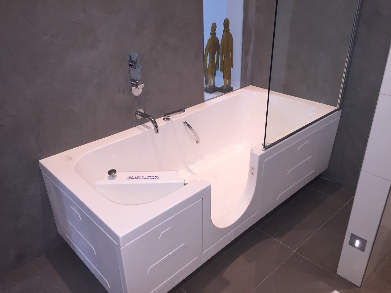 Veilige badkamer voor ouderen Veilige badkamer voor ouderen